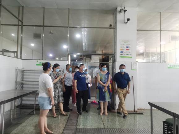 4F12C72D4AACE84DF1E0D94049E93226